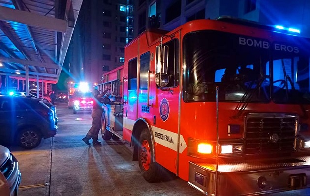 Se espera que con la ley, los bomberos tengan mejores equipos. Foto: Cortesía/Bombero