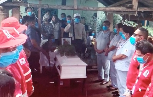 En el lugar se realizó una predica por un pastor y oraciones por un sacerdote. Foto: José Vásquez,