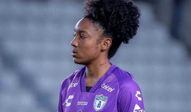 Marta Cox scores a double in Pachuca’s triumph