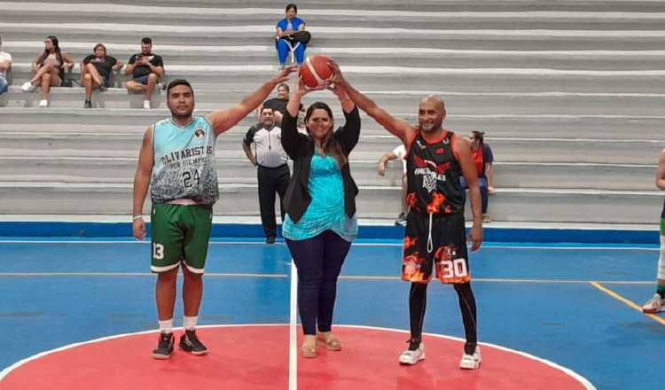 Nacionales se enfrentó a Las Lomas. Foto: Cortesía