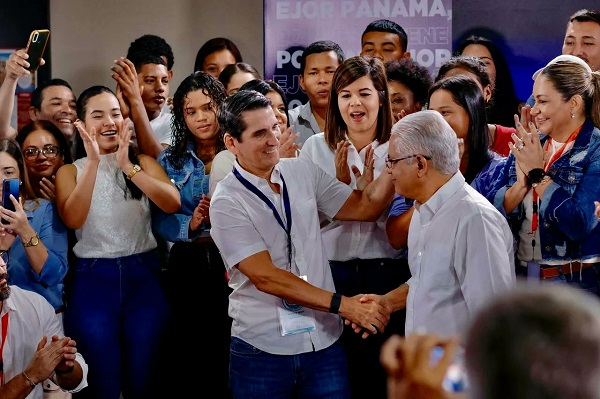 Cambio Democrático y el partido Panameñista acordaron el sábado ir en alianza para las elecciones. Foto: Cortesía Partido Panameñista