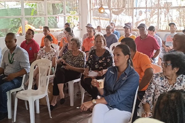 En conjunto con los pobladores de Farallón, se estará ensayando un plan de seguridad con todas las comunidades ubicadas en la costa del Pacífico. Foto. Eric Montenegro