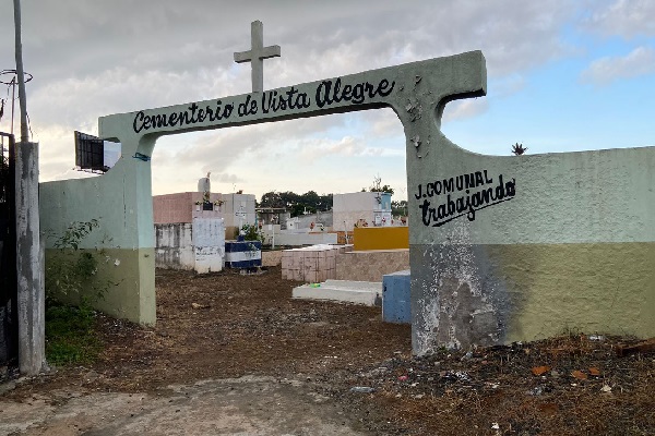 El cementerio de Vista Alegre es el único con disponibilidad de terrenos para más sepulturas.  Foto. Eric Montenegro