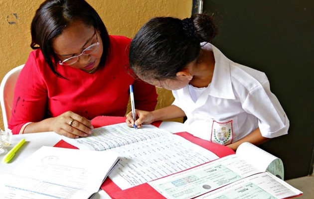 Las becas de concurso premian la excelencia académica. Foto: Cortesía/Ifarhu