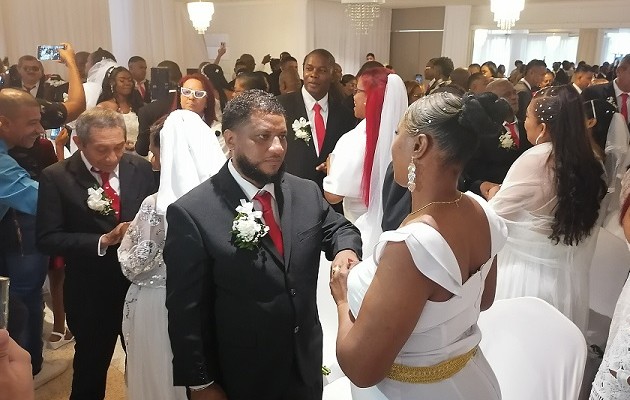 Ee la cuarta boda masiva que se realiza en la actual administración alcaldicia. Foto: Diomedes Sánchez.