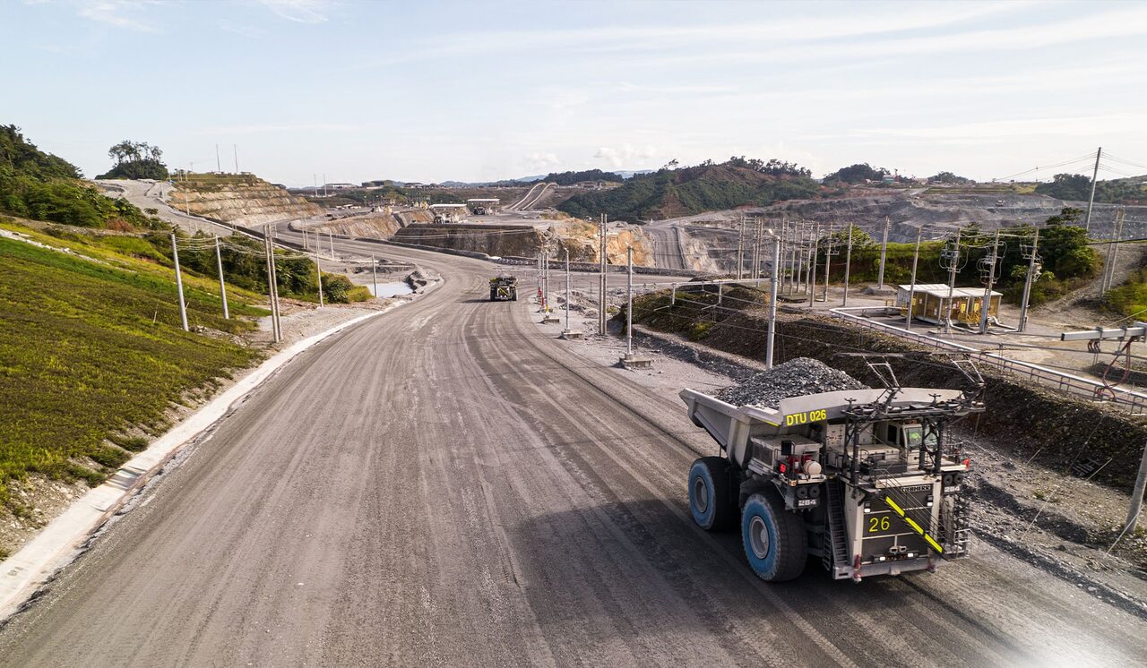 Mine workers are demanding continued contract talks