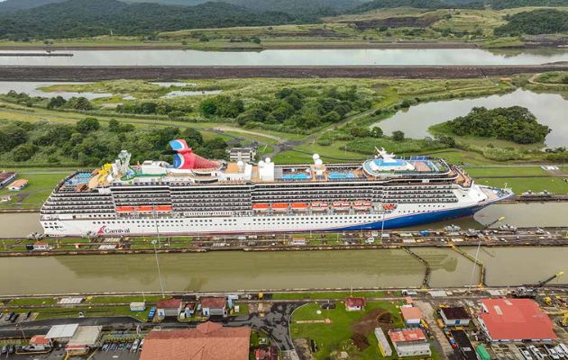 Los cruceros programan y reservan sus tránsitos hasta con un año de antelación. Foto: Cortesía Canal de Panamá