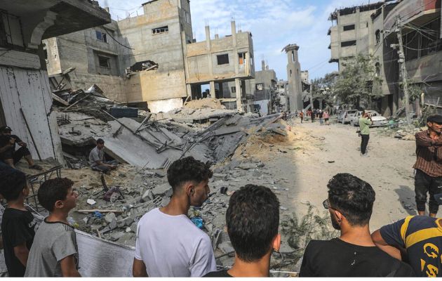 el Ministerio de Salud de Gaza ha comunicado la muerte de 687 palestinos y más de 3.800 heridos, a los que se deben sumar aquellos que han perecido en combates en territorio israelí. Foto: EFE