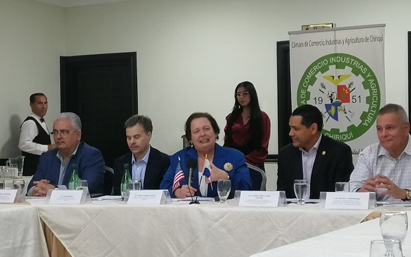 Embajada de EE.UU. expresa apoyo a inversión en Puerto Barú