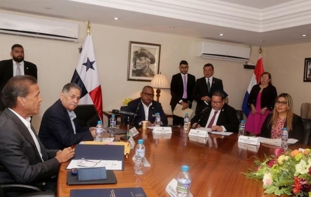 Comisión de Credenciales, Reglamento, Ética Parlamentaria y Asuntos Judiciales. Foto: Cortesía Asamblea Nacional