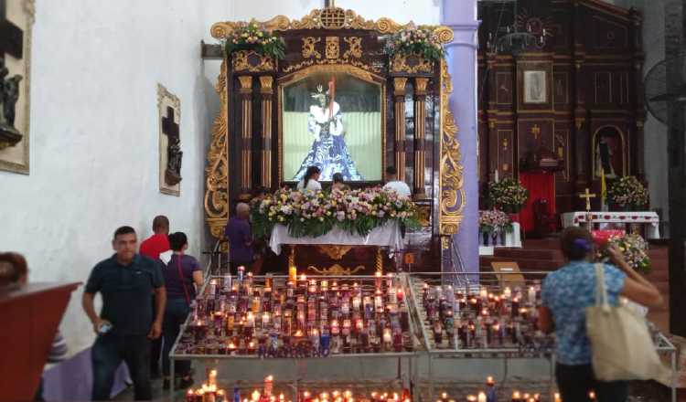 Imagen del Cristo Negro de Portobelo. Felix Sittón