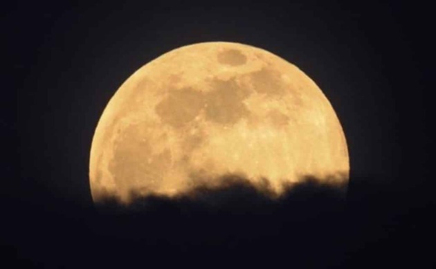 La luna vuelve a ser protagonista este fin de semana. Foto: EFE