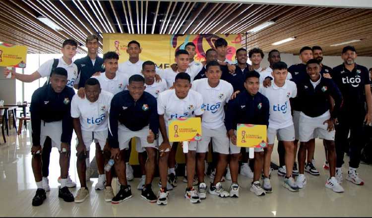 Selección Sub-17 de Panamá a su llegada a Indonesia. Foto: Fepafut