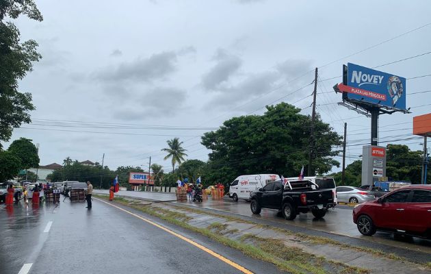 Unions call for an end to street closures