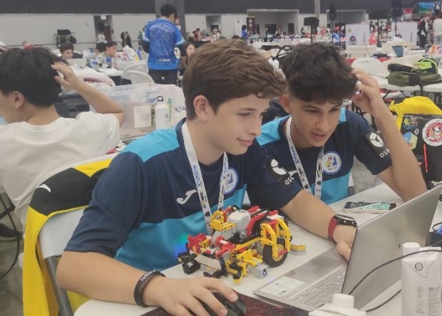 “Connecting the world” through STEAM education