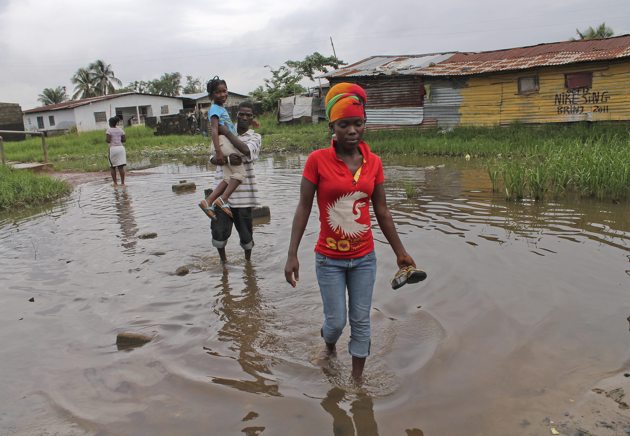 Suben a 111 los muertos en el Cuerno de África por las inundaciones de El Niño. Foto: EFE