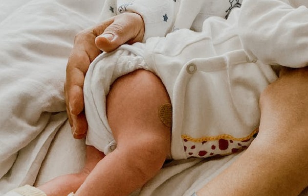 Este virus respiratorio puede causar una enfermedad grave en bebés prematuros. Foto: Pexels