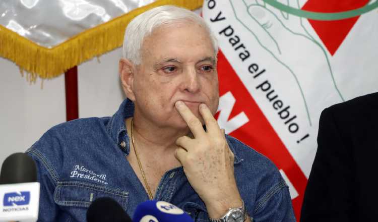 Ricardo Martinelli, candidato presidencial por los partidos Realizando Metas y Alianza. Víctor Arosemena.
