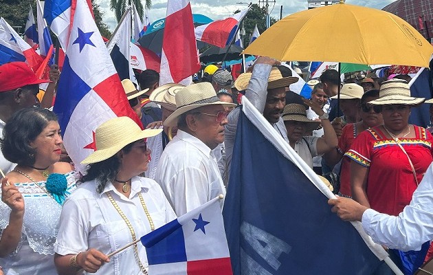 Ambos grupos han señalado que se tiene que dar un diálogo con la ministra de Educación. Foto: José Vásquez. 