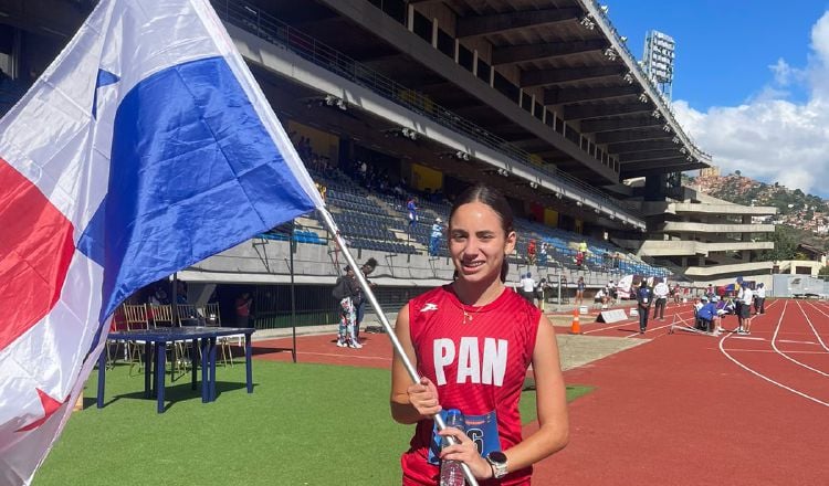 Valentina Isabel  Ansin, ganó oro y bronce. Foto: Cortesía