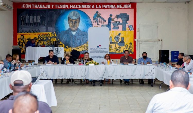 Cierre de vía, otro punto a analizar en la Mesa de Salario Mínimo. Cortesía