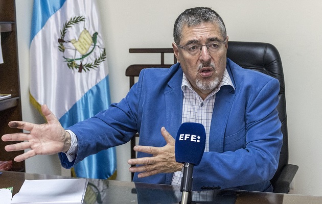 Bernardo Arévalo de León dijo que tomará posesión. Foto: EFE