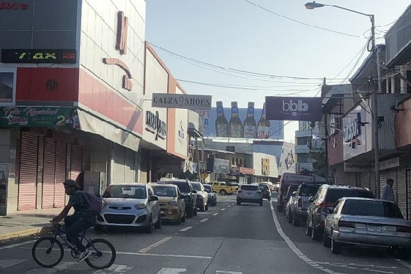 Para este fin de año se redoblará la vigilancia en todas las áreas de la provincia, aunque con mayor énfasis en lugares, compra y venta. Foto. Thays Domínguez