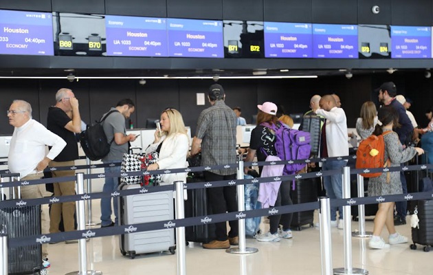 Unos 1,503,860 pasajeros procesó el aeropuerto de Tocumen en noviembre. Foto: Cortesía