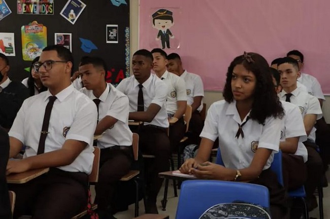 Los estudiantes asistirán a 40 semanas de clases entre los tres trimestres. Foto: Cortesía Meduca