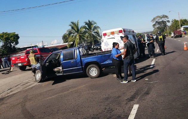 El área fue acordonada por las autoridades del Tránsito. Foto: José Vásquez 