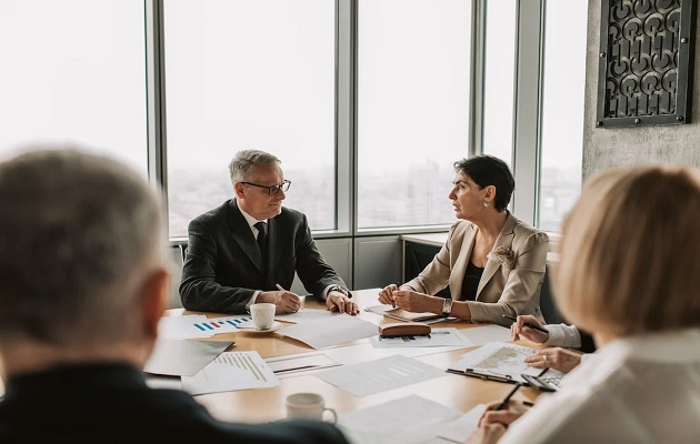How much do top company managers earn in Panama? How much do top company managers earn in Panama?