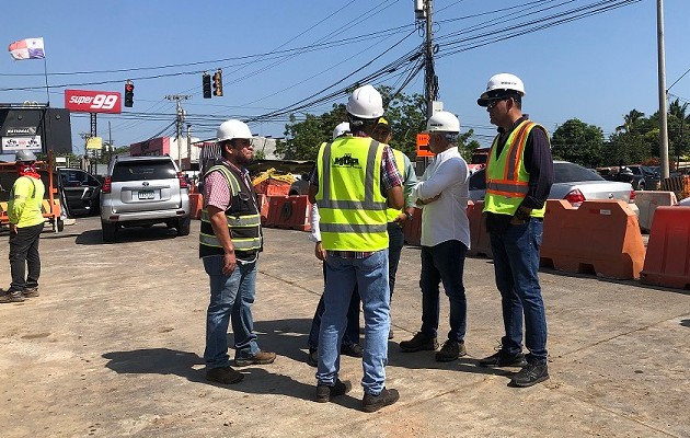  Se efectuó un recorrido encabezado por el ministro de Obras Públicas,  Rafael Sabonge. Foto: Thays Domínguez