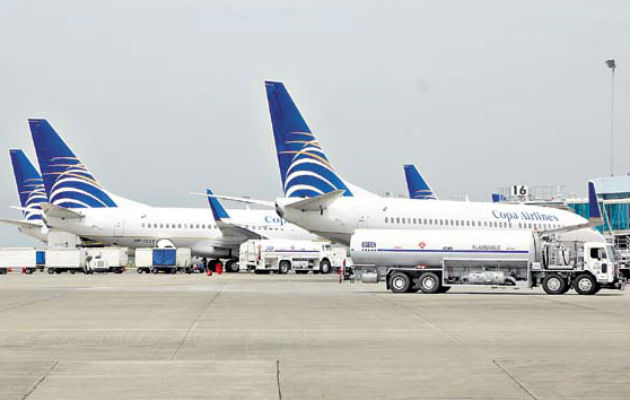 La puesta en tierra temporal de las 21 aeronaves de Copa Airlines representó la cancelación de uno 80 vuelos diarios. Foto: Archivos