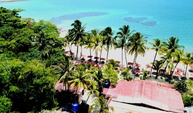 Es una de las playas más cercana de la ciudad Colón. Cortesía