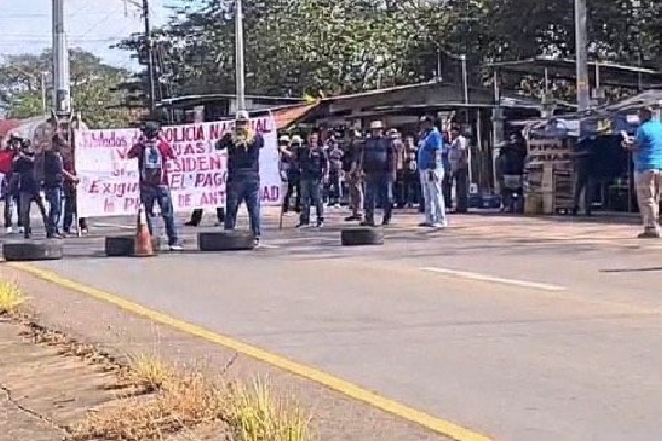 Los manifestantes abrieron la vía a eso de las dos de la tarde y no descartan nuevas medidas de presión. Foto. Thays Domínguez