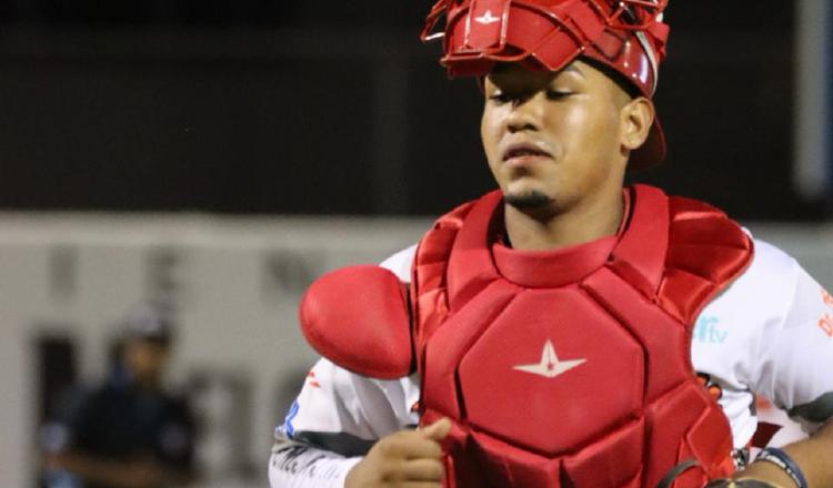 José Bernal, fue elegido el Jugador Más Valioso del béisbol juvenil. Foto: Fedebeis