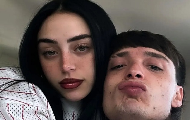 Nicki Nicole y Peso Pluma oficializaron su relación el año pasado.