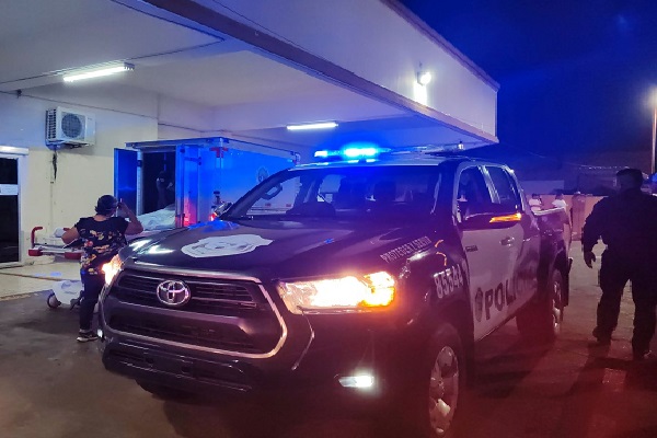 El personal médico de hospital Nicolás Solano dictaminó el fallecimiento del obrero en horas de la noche del sábado 17 de febrero. Foto. Eric Montenegro.