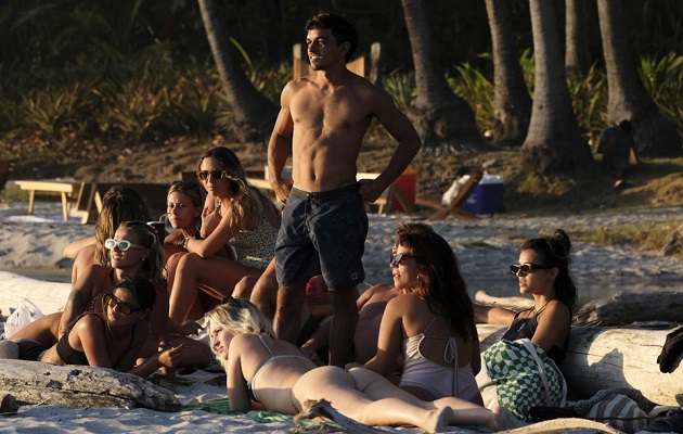 Ticos, with an abundance of export and tourism dollars