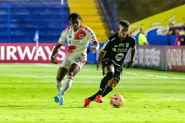 CAI panameño perdió ante New England en la Concachampions. Foto: @CAIPanama