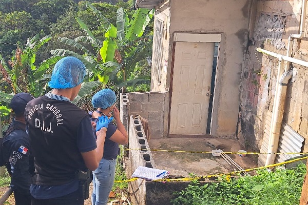 Las autoridades no descartan que este nuevo hecho de sangre esté vinculado con los problemas que se viven en el sector por viejas rencillas entre bandas rivales que operan en Nuevo México. Foto. Diomedes Sánchez