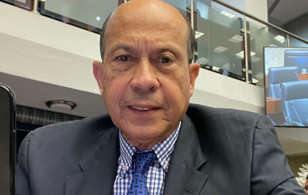 Diputado propone grabar 8 % de las remesas extranjeras para fines sociales. Foto: Cortesía