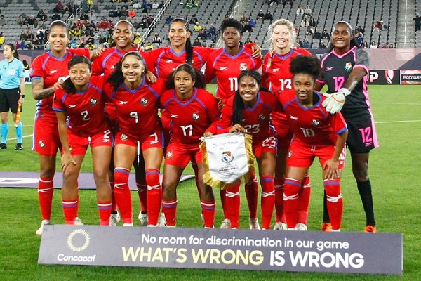 Panamá fue derrotada por Brasil por 5-0. Foto; Fepafut