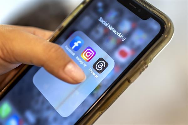 Bruselas pide información a Facebook, Instagram y otras plataformas sobre riesgos de la IA