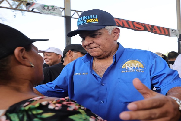 José Raúl Mulino, candidato presidencial de Realizando Metas y Alianza.