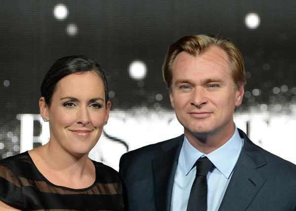 El director británico estadounidense Christopher Nolan y su esposa, la productora británica Emma Thomas. Foto: EFE