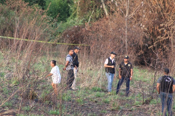 El cadáver de esta adulta mayor fue hallado el 17 de marzo, en un potrero, localizado en el sector de Chumical, de Arraiján, en la provincia de Panamá Oeste. Foto. Eric Montenegro
