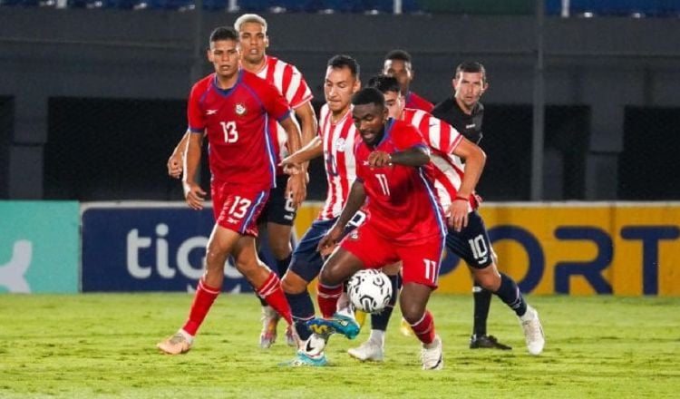 El equipo panameño y paraguayo se enfrentaron en la categoría Sub-23 en diciembre del 2023. Foto: Fepafut