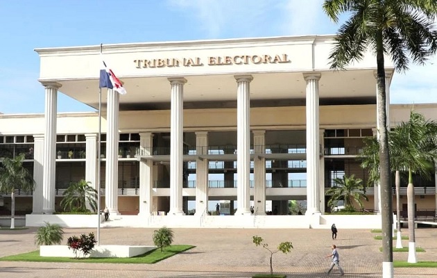 El Tribunal Electoral aún no ha impreso las papeletas para presidentes. Foto: Cortesía