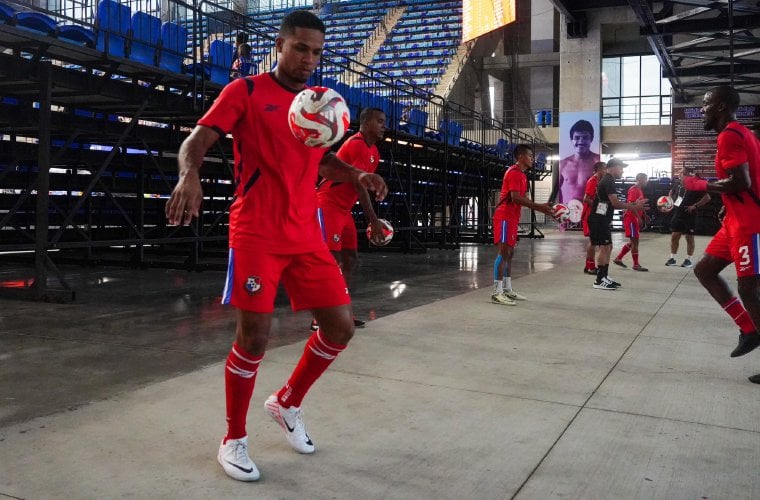 Jugadores del equipo de futsal de Panamá en entrenamientos. Foto: Fepafut